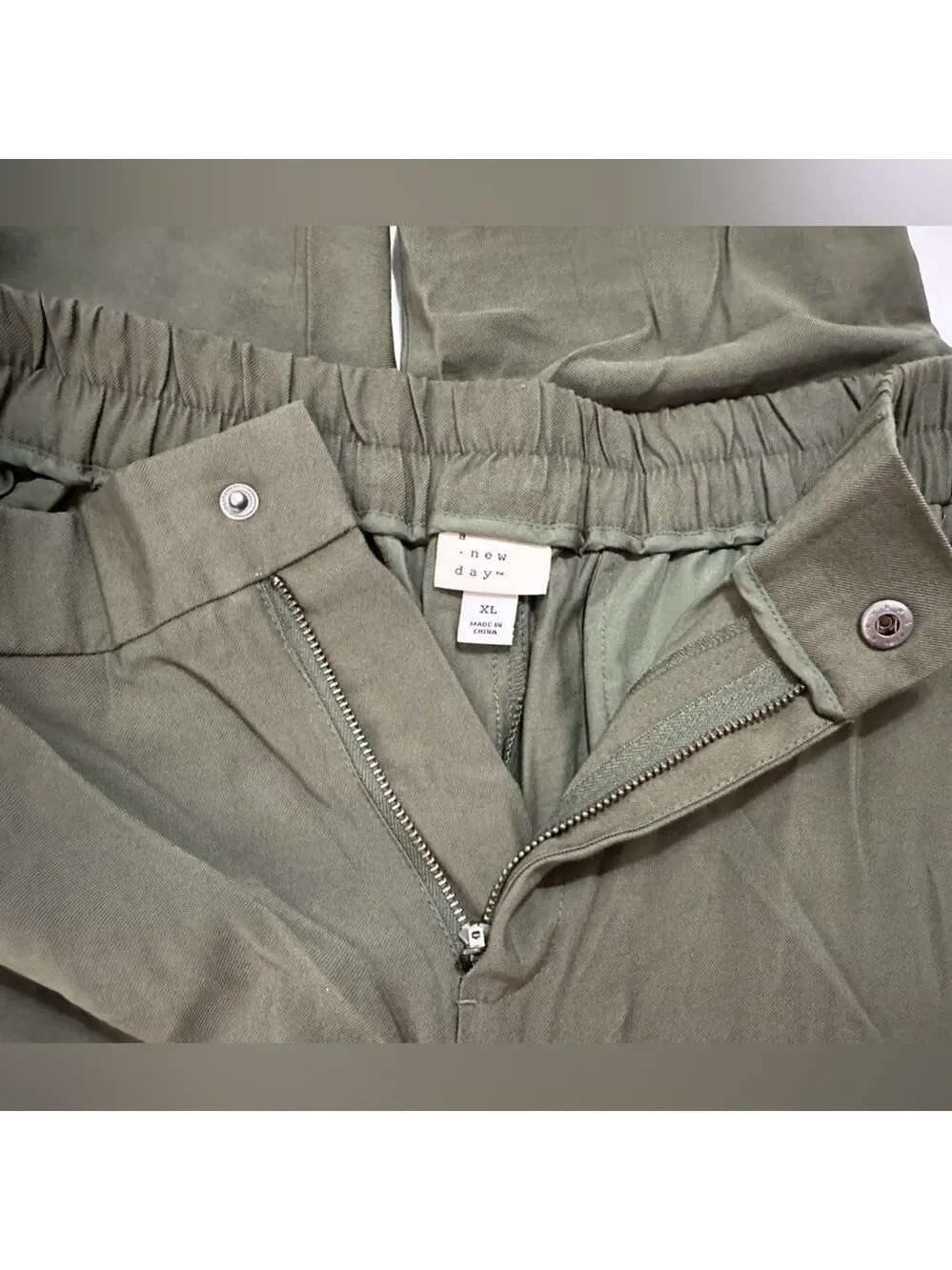 A NEW DAY FOREST GREEN HIGH RISE JOGGERS TROUSER STYLE UP OR DOWN XL EUC